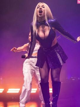 Ava Max / avamax / plharleyquinn Nude Leaks OnlyFans - Fapello — photo 2261 of 2745