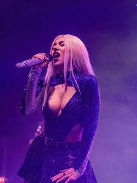 Ava Max / avamax / plharleyquinn Nude Leaks OnlyFans - Fapello — photo 2278 of 2745