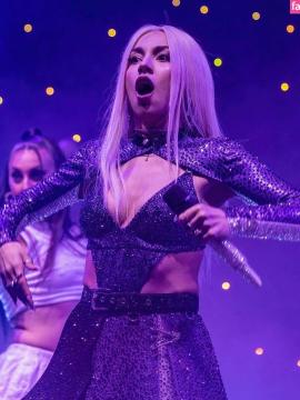 Ava Max / avamax / plharleyquinn Nude Leaks OnlyFans - Fapello — photo 2279 of 2745