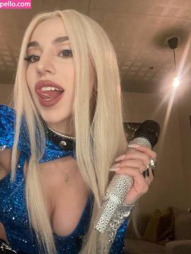 Ava Max / avamax / plharleyquinn Nude Leaks OnlyFans - Fapello — photo 2300 of 2745
