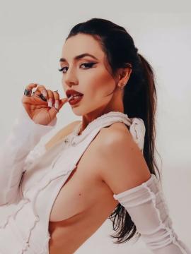 Ava Max / avamax / plharleyquinn Nude Leaks OnlyFans - Fapello — photo 2381 of 2745