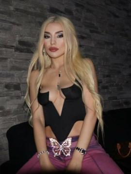Ava Max / avamax / plharleyquinn Nude Leaks OnlyFans - Fapello — photo 2397 of 2745