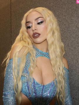 Ava Max / avamax / plharleyquinn Nude Leaks OnlyFans - Fapello — photo 2412 of 2745