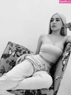 Ava Max / avamax / plharleyquinn Nude Leaks OnlyFans - Fapello — photo 2473 of 2745