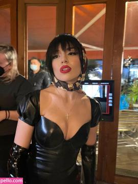 Ava Max / avamax / plharleyquinn Nude Leaks OnlyFans - Fapello — photo 2586 of 2745