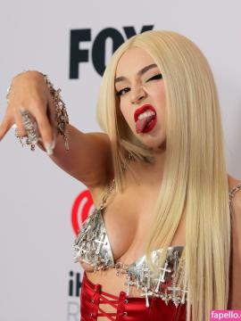 Ava Max / avamax / plharleyquinn Nude Leaks OnlyFans - Fapello — photo 2609 of 2745