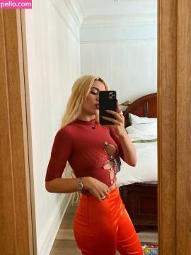 Ava Max / avamax / plharleyquinn Nude Leaks OnlyFans - Fapello — photo 2622 of 2745