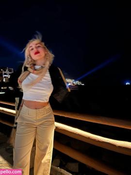 Ava Max / avamax / plharleyquinn Nude Leaks OnlyFans - Fapello — photo 2631 of 2745