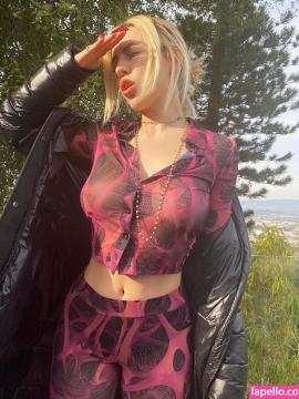 Ava Max / avamax / plharleyquinn Nude Leaks OnlyFans - Fapello — photo 2649 of 2745