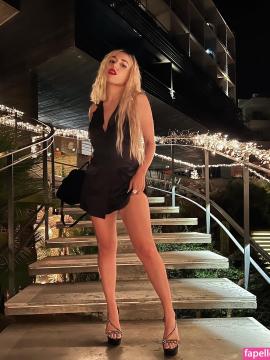 Ava Max / avamax / plharleyquinn Nude Leaks OnlyFans - Fapello — photo 2685 of 2745