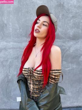 Ava Max / avamax / plharleyquinn Nude Leaks OnlyFans - Fapello — photo 2697 of 2745