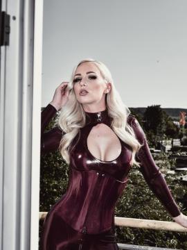 Just Lucy / just_lucy / justlucy / justlucyofficial Nude Leaks OnlyFans - Fapello — photo 502 of 634