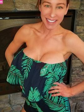 Heather Harmon / heatherharmon / imheatherharmon Nude Leaks OnlyFans - Fapello — photo 77 of 213