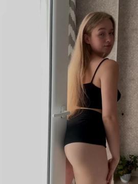 MIYAMIKU / Mia_Miku / di_foxxi / di_foxxy / miamiku69 / miamikuvip Nude Leaks OnlyFans - Fapello — photo 22 of 36