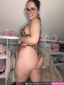 lil.lilou.secret / liloussecret Nude Leaks - Fapello — photo 118 of 405