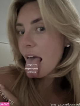 Bonnie Blue / BonnieBlue_xoxo / bonnie_blue_xoxo Nude Leaks OnlyFans - Fapello — photo 59 of 219