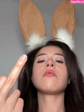 Hand Gestures + Ahegao / Peace Sign / Pokimanelol / iamiane Nude Leaks - Fapello — photo 3 of 23