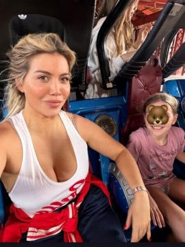 Wanda Nara / badbitchwan / wandabadbitch / wandaentiktok Nude Leaks OnlyFans - Fapello — photo 20 of 74