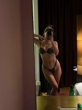 Raja Meissner / rajameissner Nude Leaks OnlyFans/Patreon - Fapello — photo 10 of 16