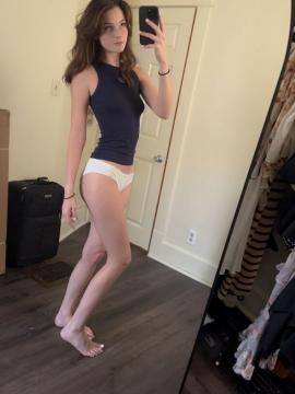 Soggyalien22 / soggyalien Nude Leaks OnlyFans/Patreon - Fapello — photo 1541 of 1956