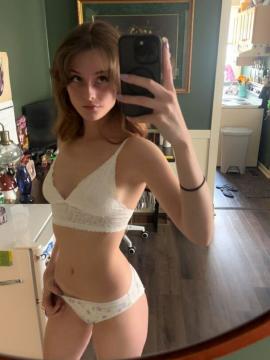 Soggyalien22 / soggyalien Nude Leaks OnlyFans/Patreon - Fapello — photo 1860 of 1956