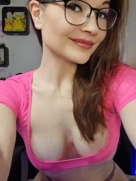 TinyEmily / TinyEmily1 / tinyemily_offi Nude Leaks OnlyFans - Fapello