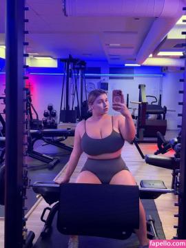 missparaskeva / missparaskeva.pr Nude Leaks OnlyFans/Patreon - Fapello — photo 1 of 1322