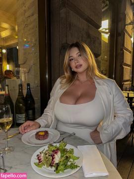 missparaskeva / missparaskeva.pr Nude Leaks OnlyFans/Patreon - Fapello — photo 636 of 1322
