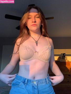 angelbxby4 / loveangelb4by / sanriofairy Nude Leaks OnlyFans - Fapello — photo 55 of 75
