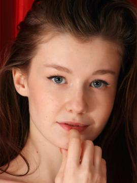Emily Bloom / emilybloomshow / theemilybloom Nude Leaks OnlyFans/Patreon - Fapello — photo 3174 of 9174