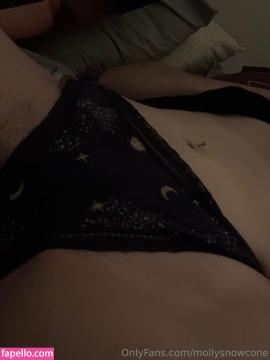 mollysnowcone / thereal_mollysnowcone Nude Leaks OnlyFans - Fapello — photo 49 of 58