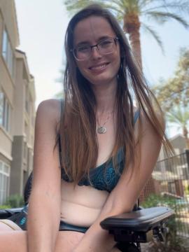 mollysnowcone / thereal_mollysnowcone Nude Leaks OnlyFans - Fapello — photo 52 of 58