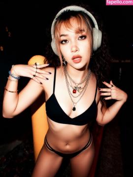 Natalie Tran / itsnatalietrann / nataliethaitran Nude Leaks - Fapello — photo 99 of 440