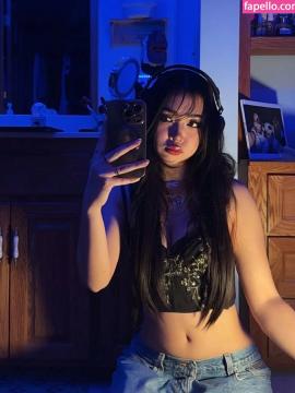 Natalie Tran / itsnatalietrann / nataliethaitran Nude Leaks - Fapello — photo 320 of 440