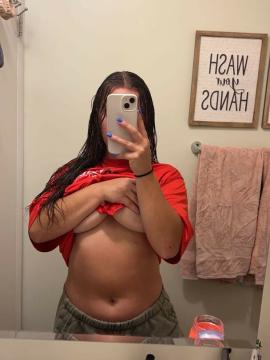 Kayla Moore / Wellnesswifey / justkay Nude Leaks OnlyFans - Fapello — photo 50 of 86