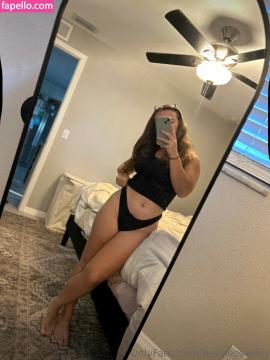 Kayla Moore / Wellnesswifey / justkay Nude Leaks OnlyFans - Fapello — photo 80 of 86