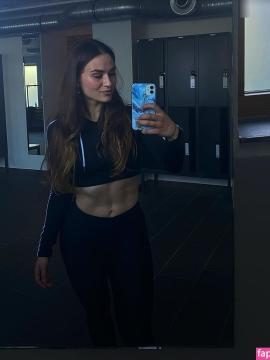 annieschka_fit Nude Leaks - Fapello — photo 51 of 63