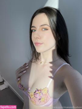m.cartia / maeandhudson / maecartia / maesbedroom / spicy.mae Nude Leaks OnlyFans - Fapello — photo 14 of 264