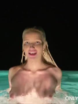 Linsey Donovan / linsey99 / linsey99_official Nude Leaks OnlyFans - Fapello — photo 141 of 324