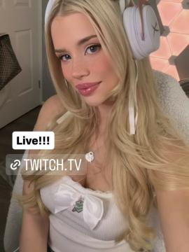 Berticuss / Britnyellen / biancasotelo14 Nude Leaks OnlyFans - Fapello — photo 799 of 1271