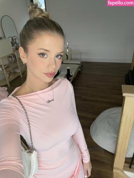 Berticuss / Britnyellen / biancasotelo14 Nude Leaks OnlyFans - Fapello — photo 907 of 1271