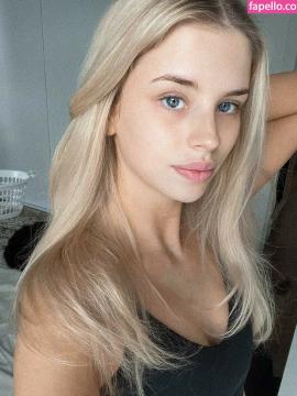 Berticuss / Britnyellen / biancasotelo14 Nude Leaks OnlyFans - Fapello — photo 1192 of 1271