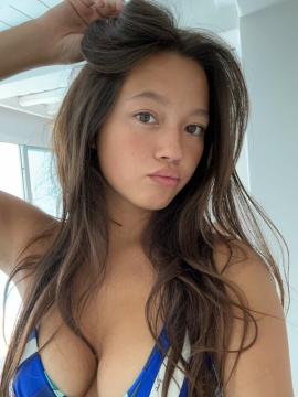 Lily Chee / Lilychee Nude Leaks OnlyFans - Fapello — photo 1990 of 2497