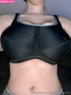 loriingletaylor / loritaylor Nude Leaks OnlyFans - Fapello — photo 65 of 103