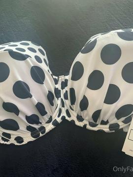 loriingletaylor / loritaylor Nude Leaks OnlyFans - Fapello — photo 80 of 103