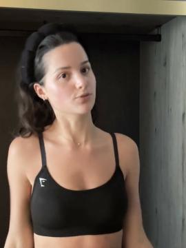 Jules LeBlanc / Jules LeBlanc/Annie LeBlanc / julesleblanc Nude Leaks OnlyFans - Fapello — photo 1 of 47