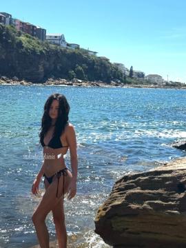 Jules LeBlanc / Jules LeBlanc/Annie LeBlanc / julesleblanc Nude Leaks OnlyFans - Fapello — photo 4 of 47