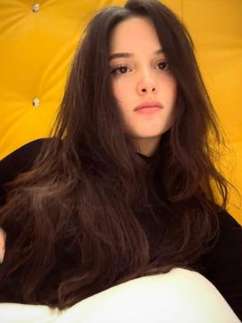 Jules LeBlanc / Jules LeBlanc/Annie LeBlanc / julesleblanc Nude Leaks OnlyFans - Fapello — photo 20 of 47
