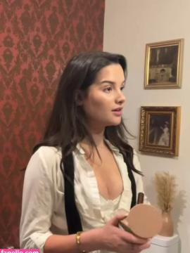 Jules LeBlanc / Jules LeBlanc/Annie LeBlanc / julesleblanc Nude Leaks OnlyFans - Fapello — photo 42 of 47