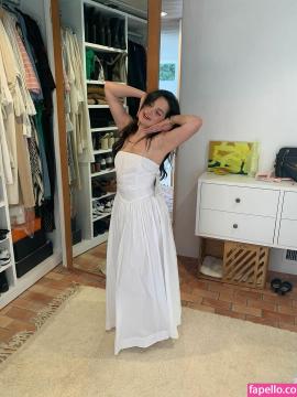 Jules LeBlanc / Jules LeBlanc/Annie LeBlanc / julesleblanc Nude Leaks OnlyFans - Fapello — photo 44 of 47